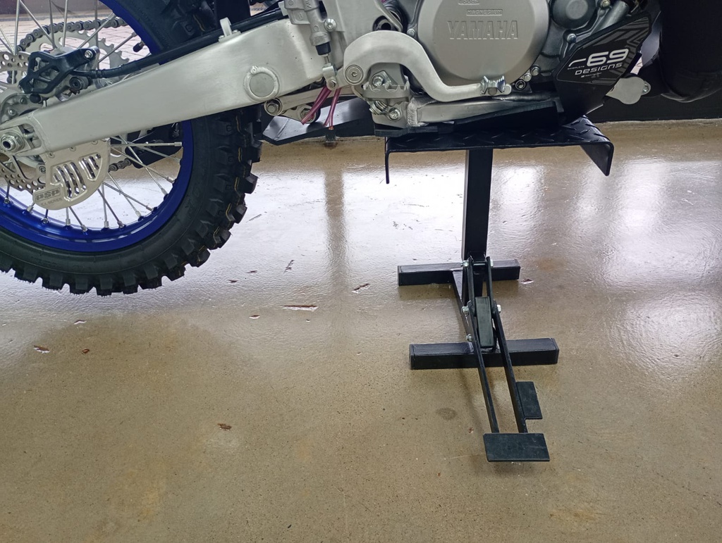 BK Heavy-Duty Bike Stand Black